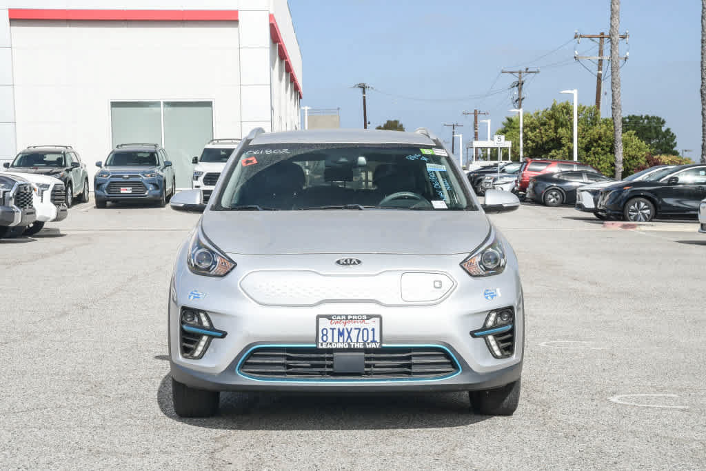 Used 2020 Kia Niro EX FWD image 2