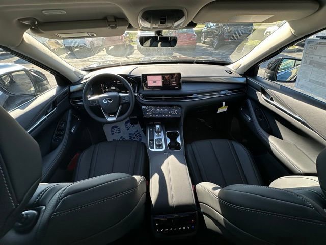 New 2026 INFINITI QX60 Luxe image 14