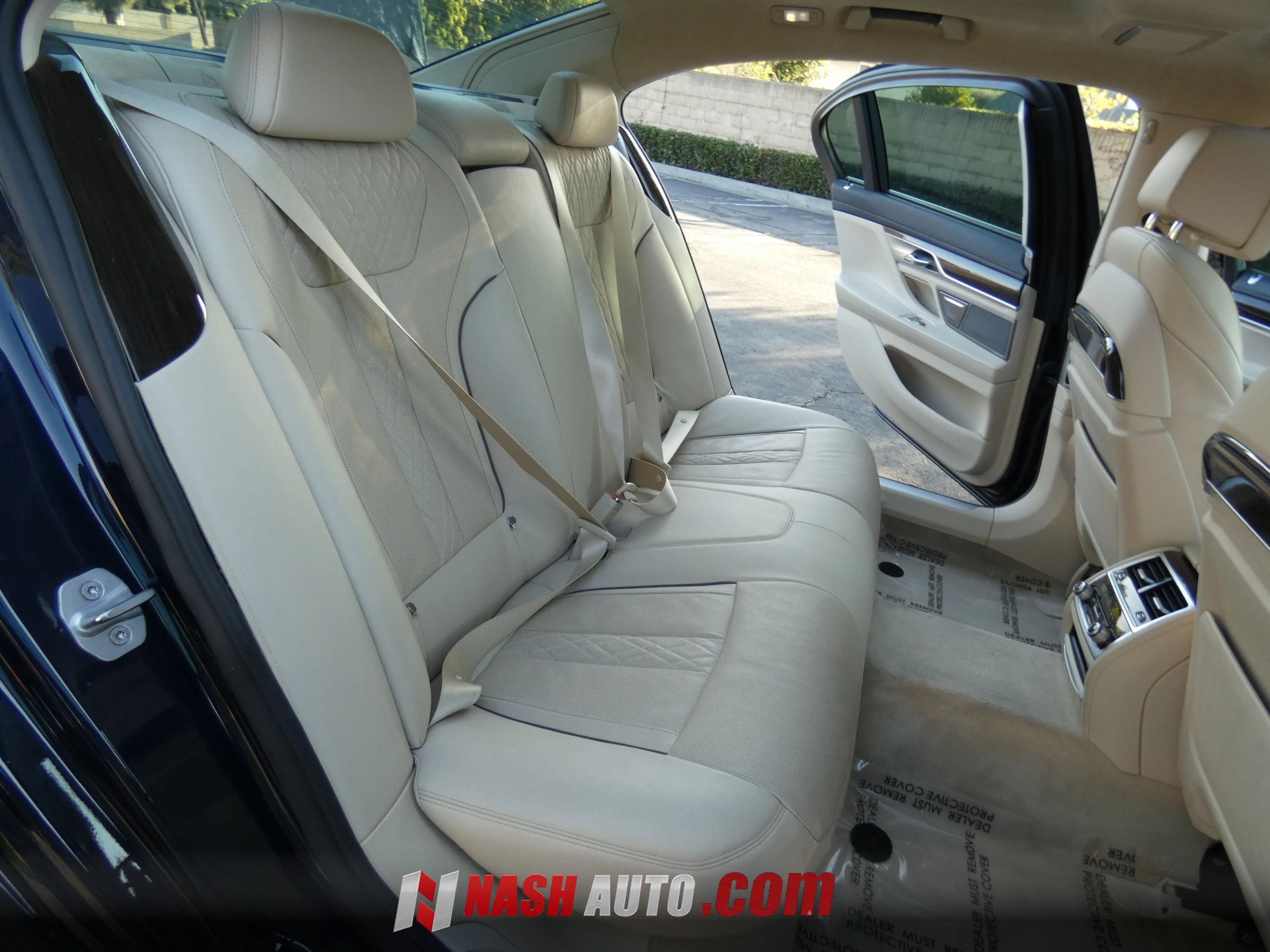 Used 2016 BMW 750i xDrive AWD/4WD image 44