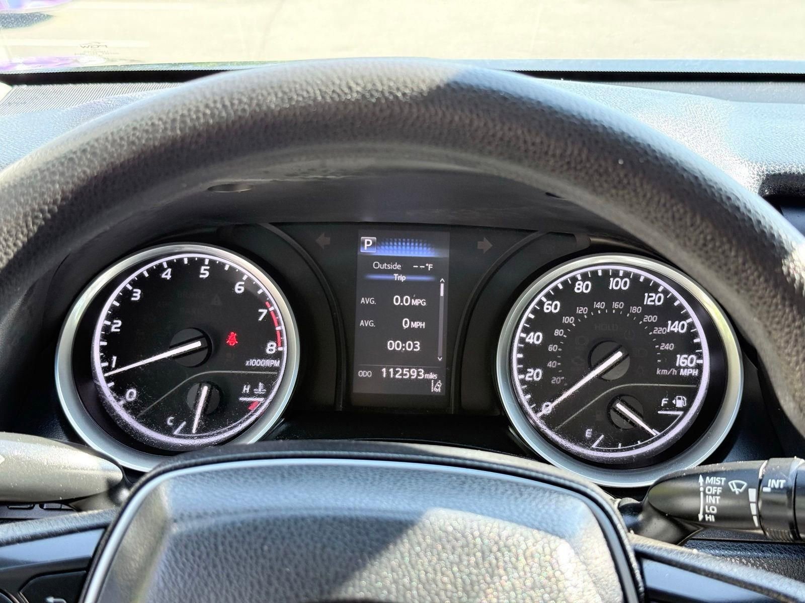 Used 2018 Toyota Camry LE FWD image 40