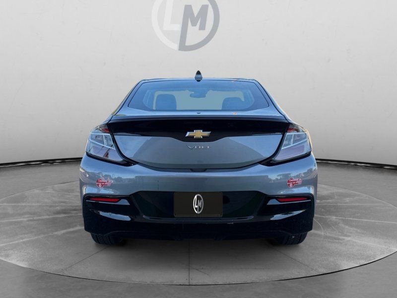 Used 2018 Chevrolet Volt LT image 4