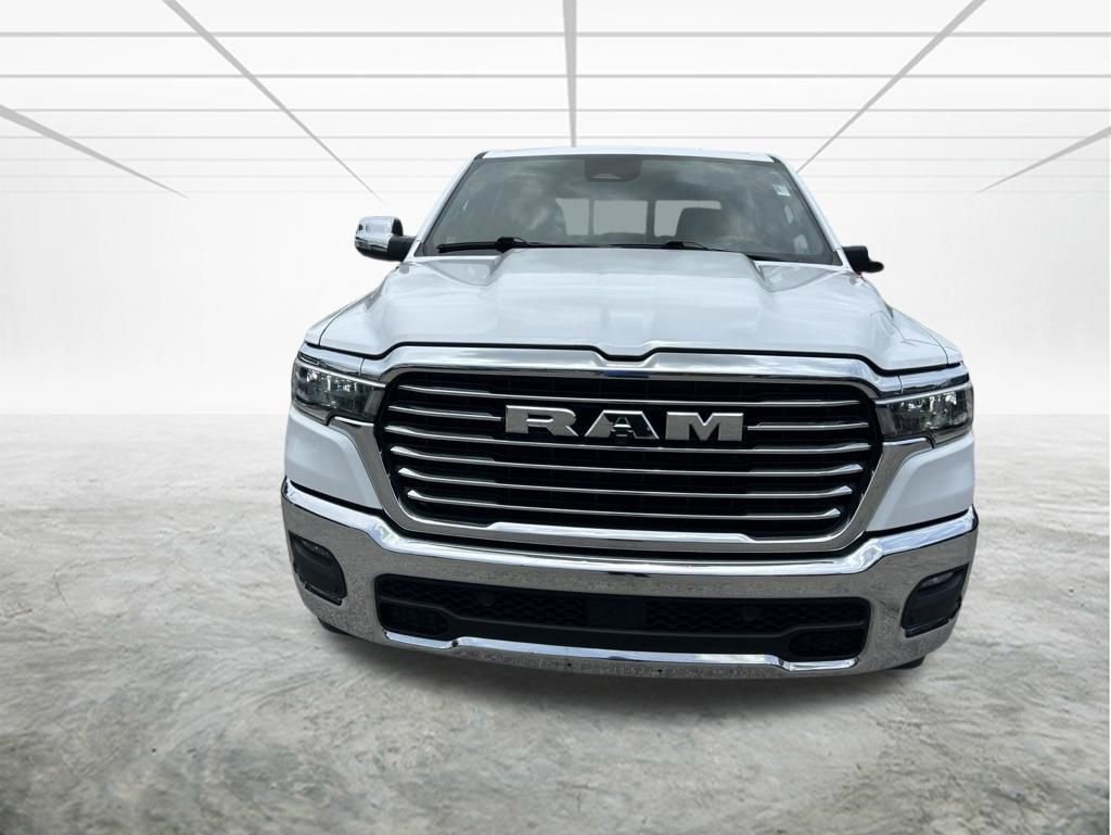 Used 2025 RAM 1500 Laramie AWD/4WD image 8