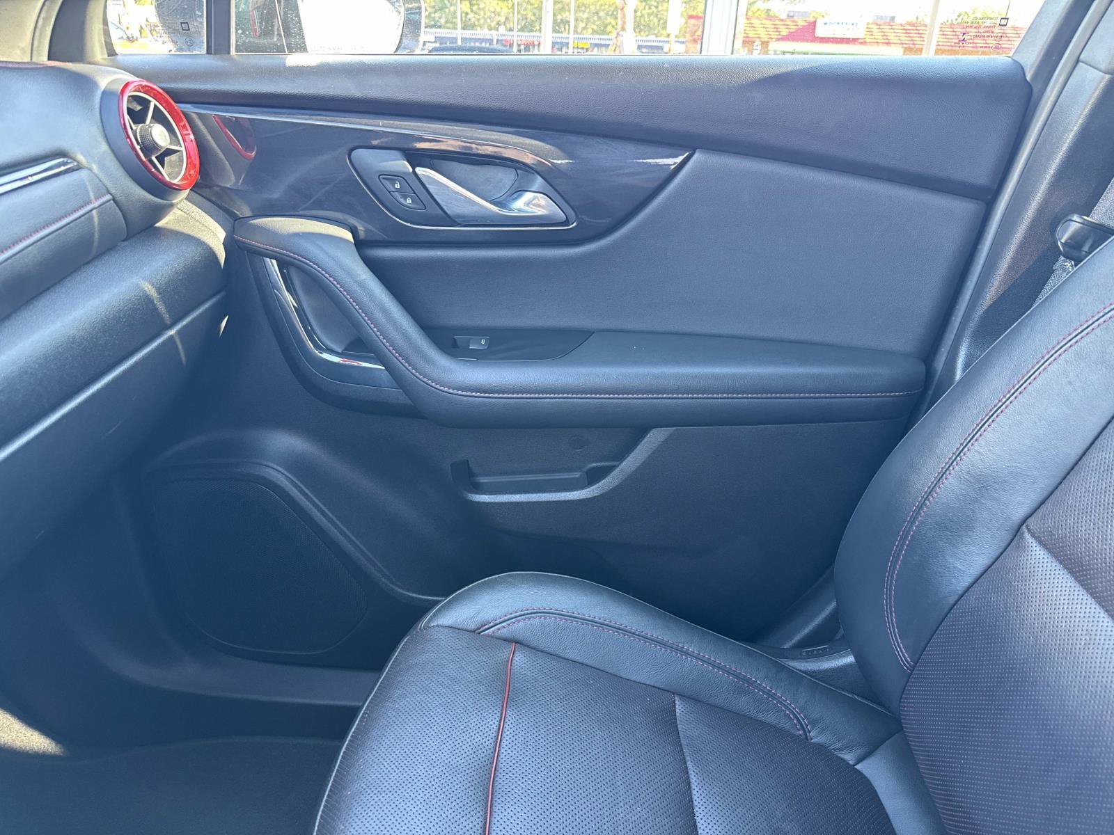 Used 2019 Chevrolet Blazer RS AWD/4WD image 23