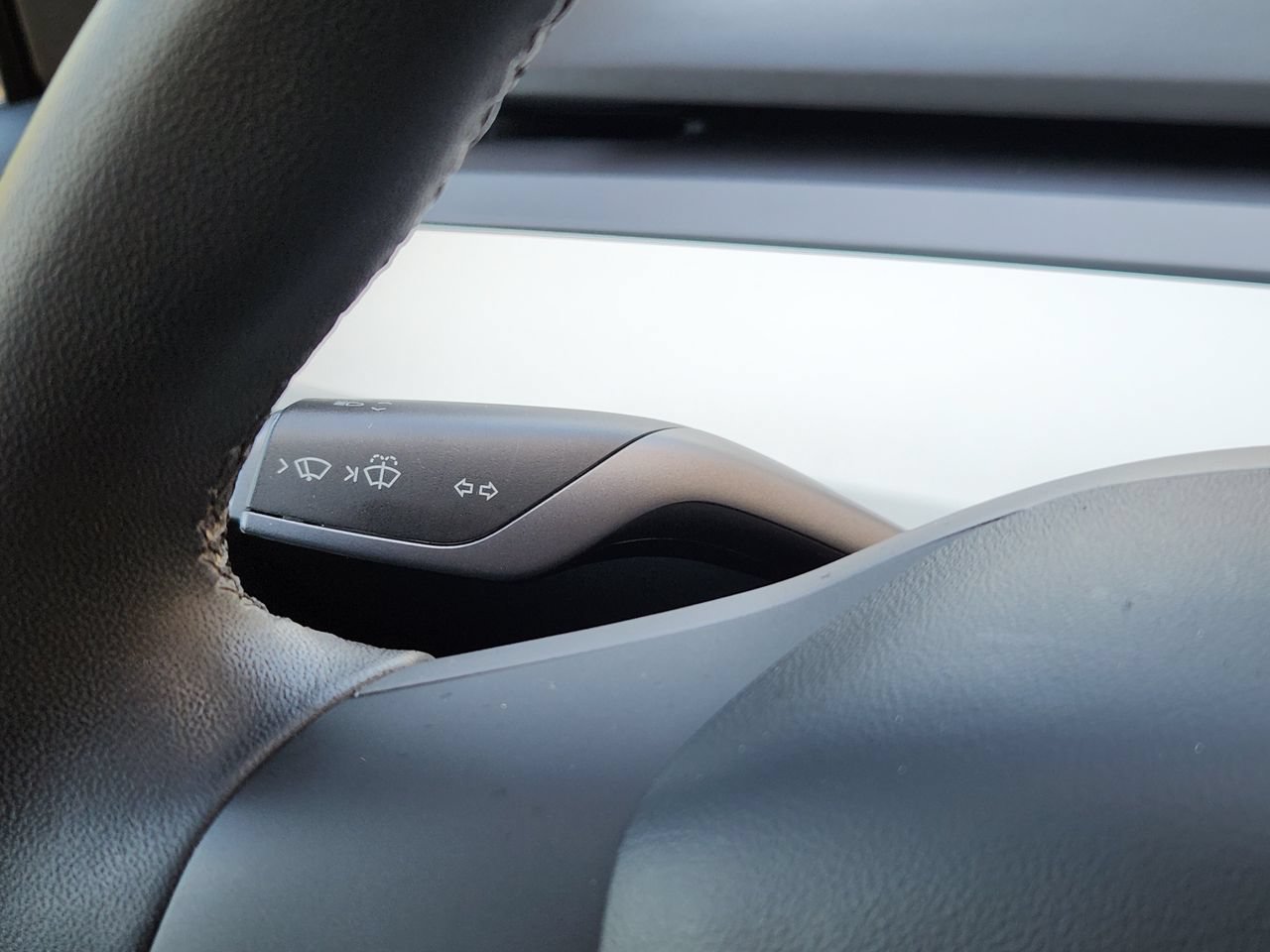 Used 2020 Tesla Model Y Long Range AWD/4WD image 26