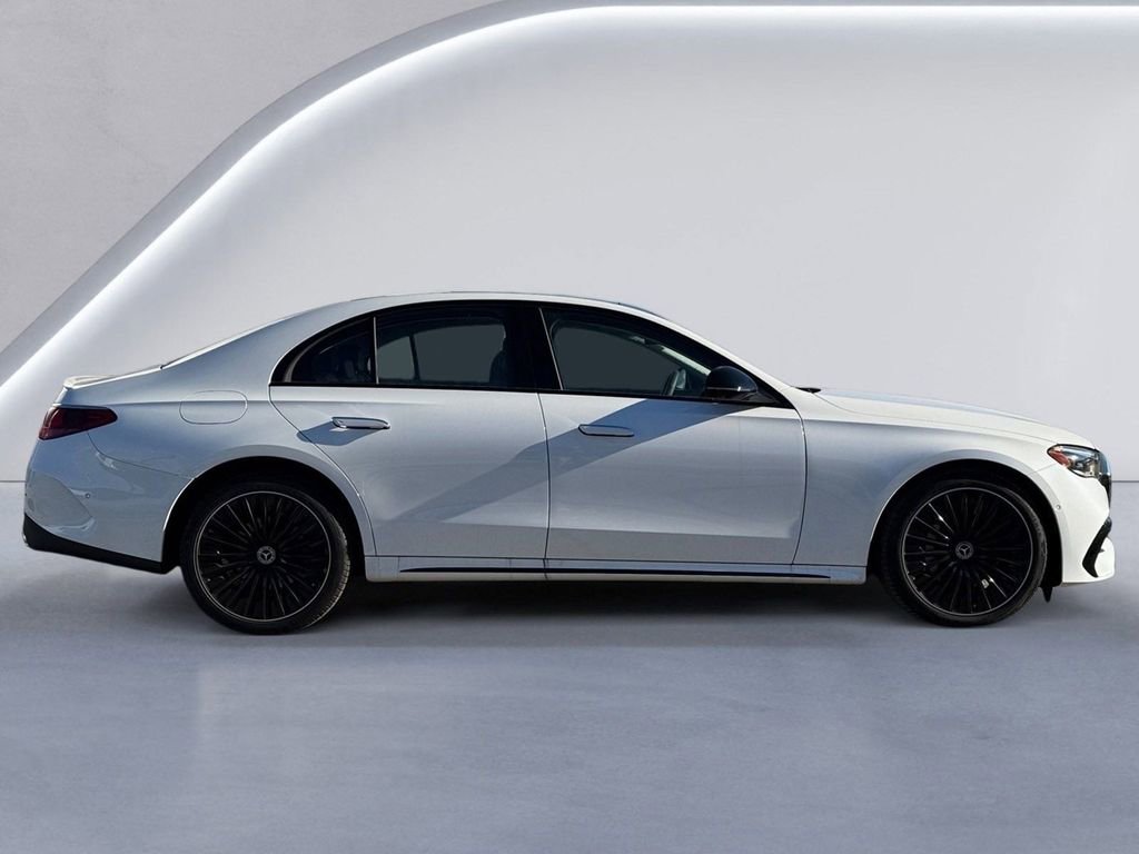 New 2024 Mercedes-Benz E 350 4MATIC Sedan image 5