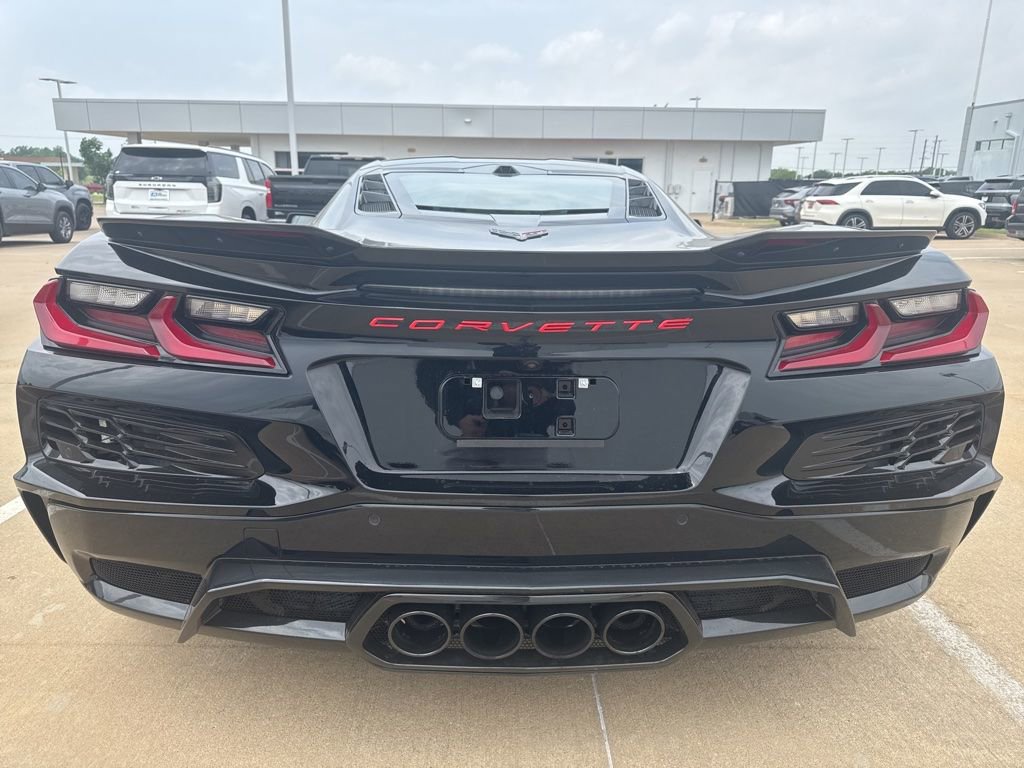 Used 2024 Chevrolet Corvette Z06 w/ Stealth Interior Trim Package RWD image 15
