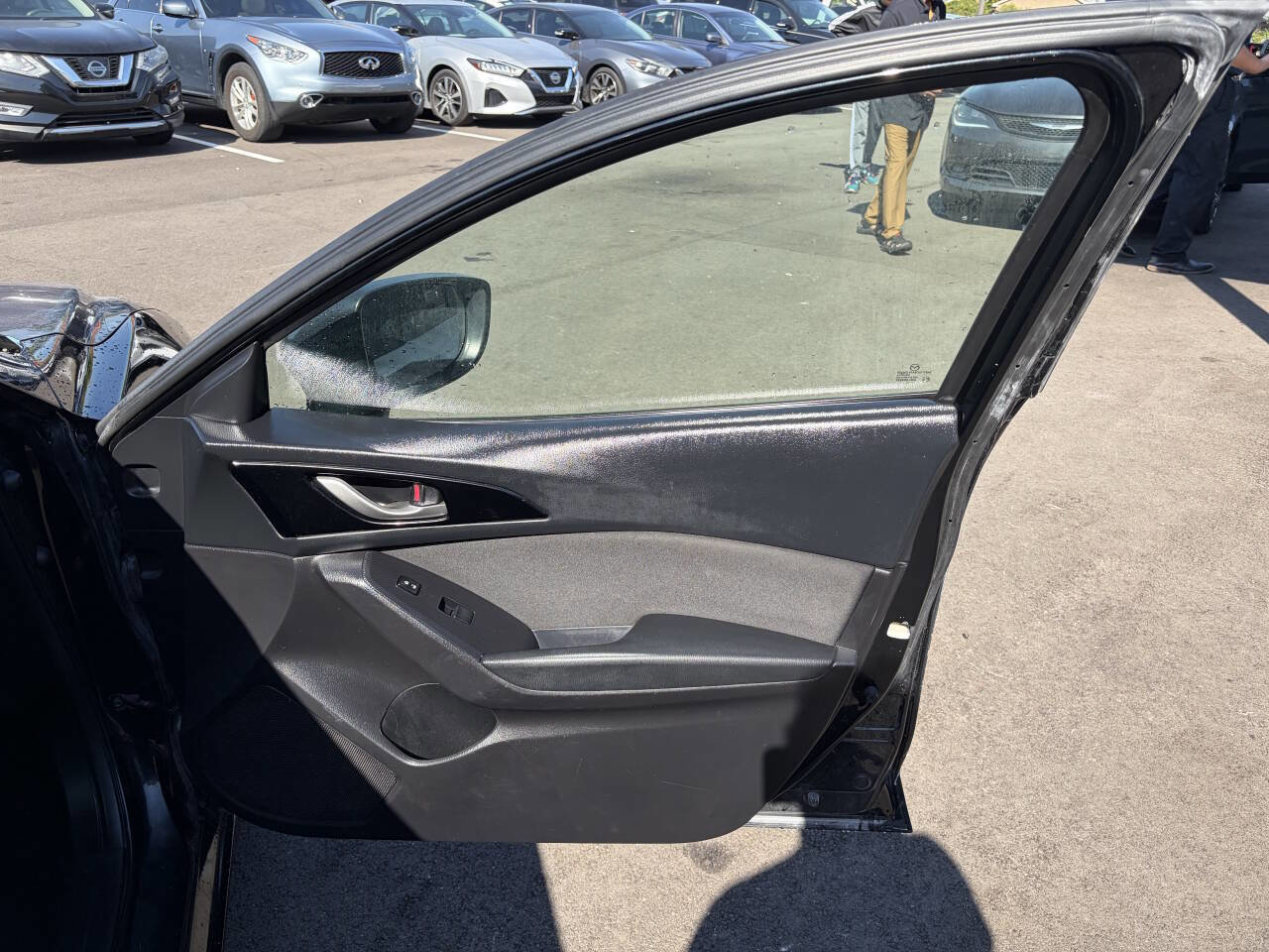 Used 2016 MAZDA MAZDA3 i Sport w/ Preferred Equipment Package image 21