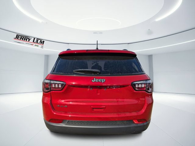New 2026 Jeep Compass Latitude AWD/4WD image 4