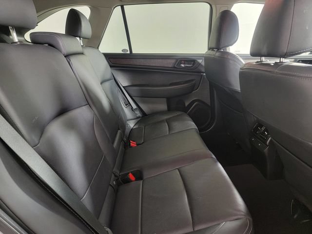 Used 2016 Subaru Outback 2.5i Limited AWD/4WD image 17
