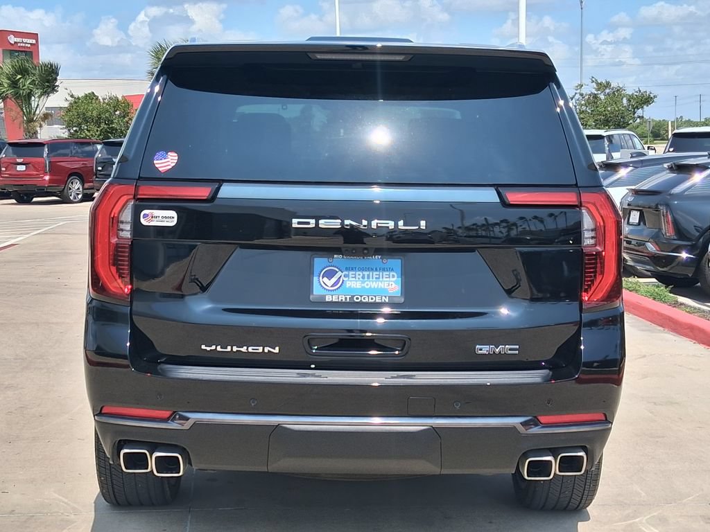 Used 2026 GMC Yukon Denali Ultimate AWD/4WD image 5