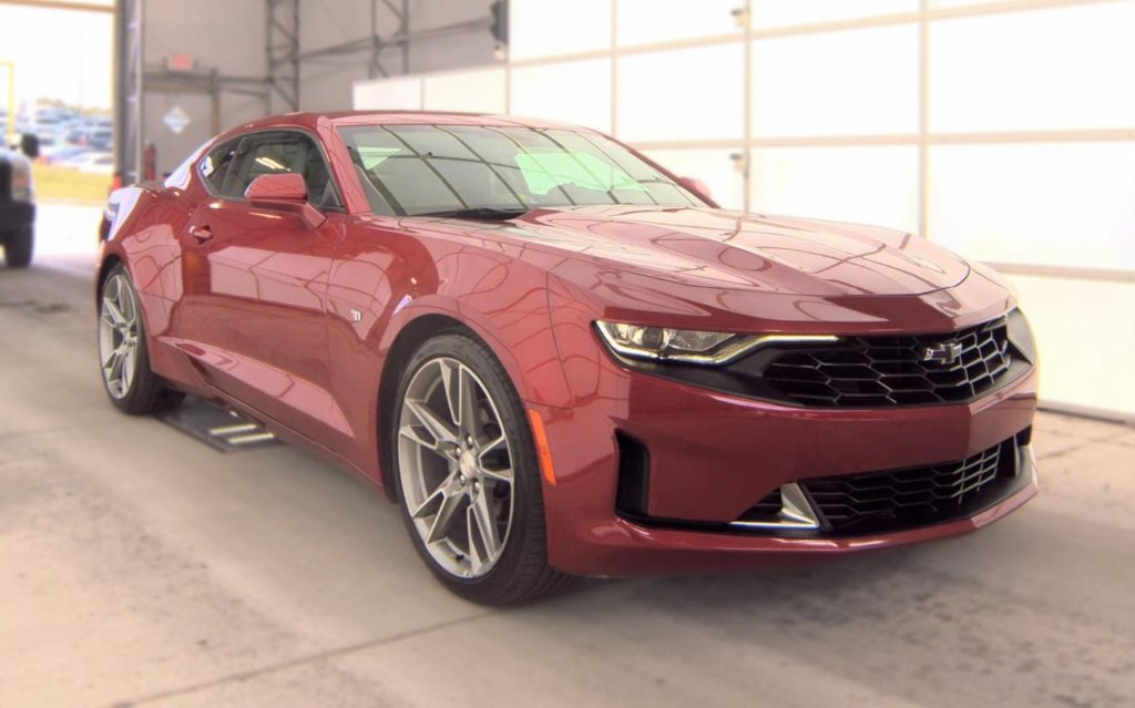 Used 2019 Chevrolet Camaro LT w/ RS Package RWD image 3