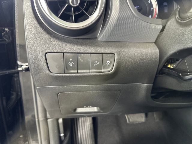 Used 2023 Hyundai Kona SEL image 19