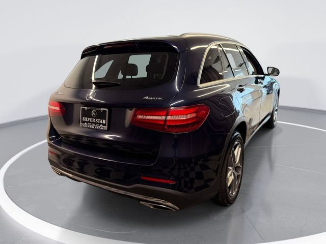 Used 2017 Mercedes-Benz GLC 300 4MATIC image 4