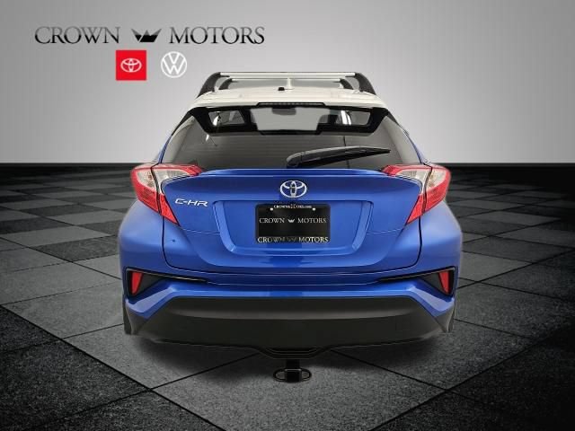 Used 2018 Toyota C-HR XLE FWD image 5