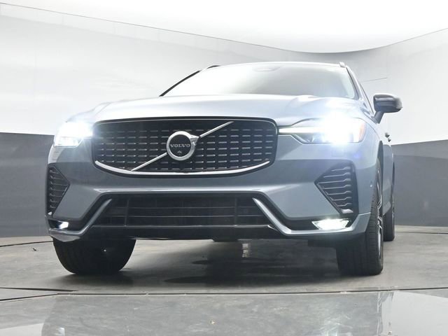 Used 2023 Volvo XC60 B5 Ultimate w/ Climate Package AWD/4WD image 16