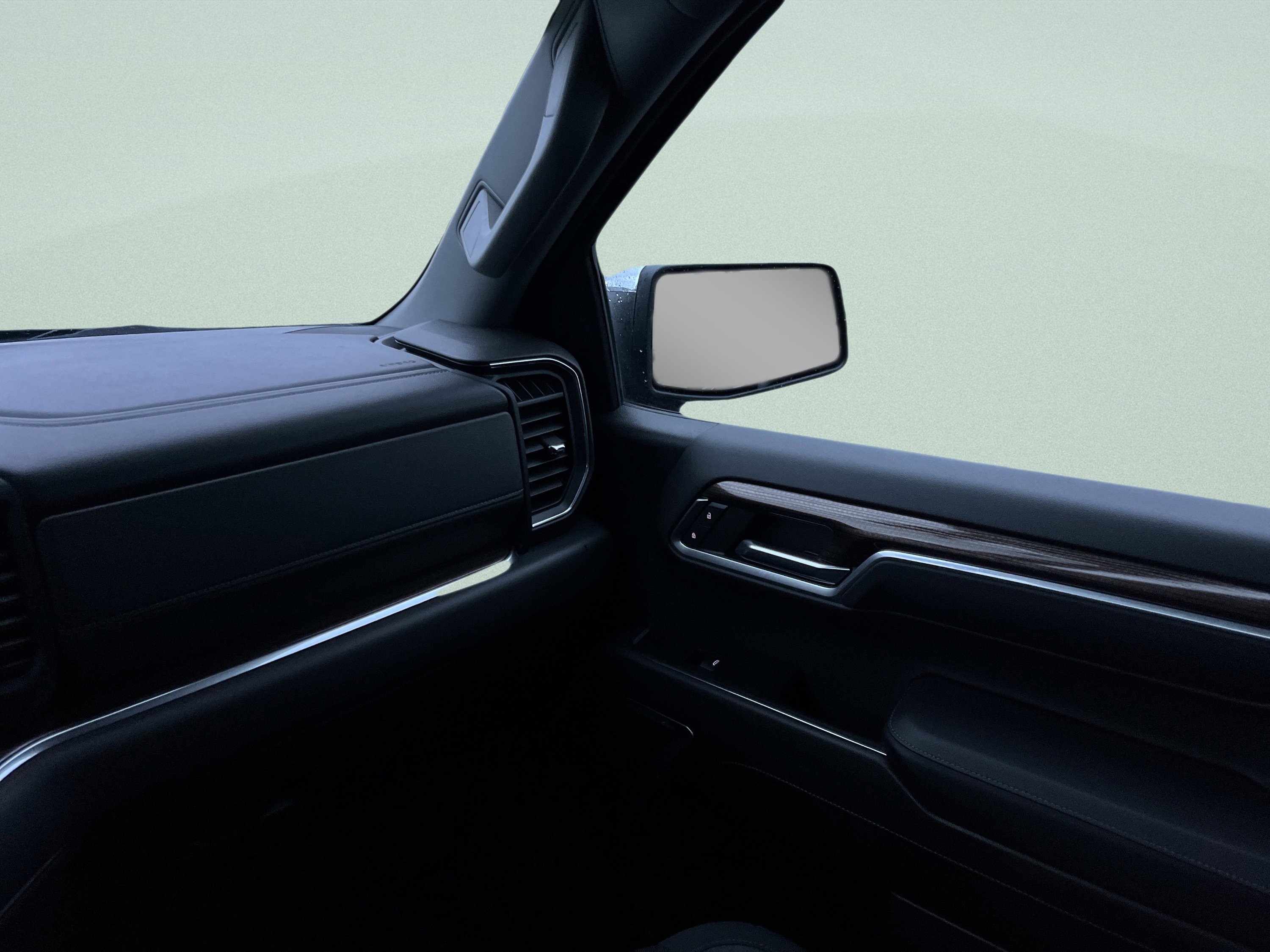 Used 2022 Chevrolet Silverado 1500 LT image 25