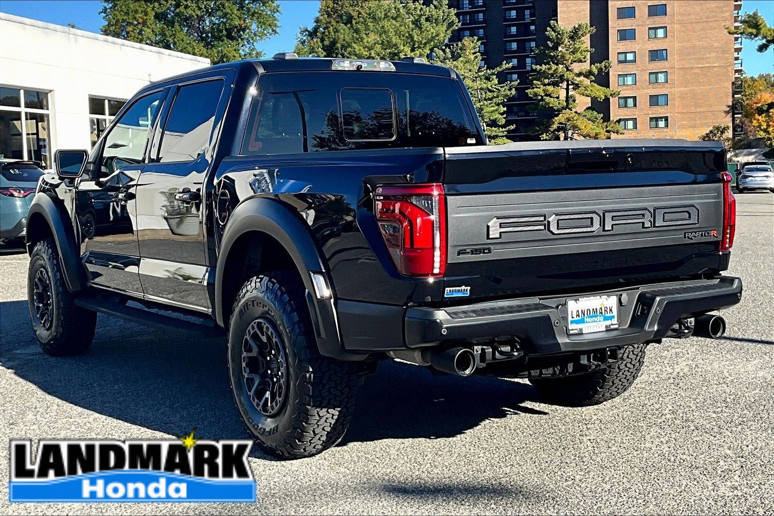 Used 2024 Ford F150 Raptor w/ Equipment Group 803A Raptor R AWD/4WD image 12
