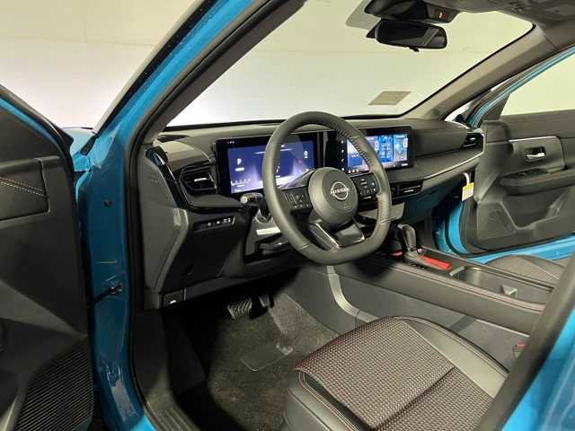 New 2026 Nissan Kicks SR w/ SR Premium Package image 14