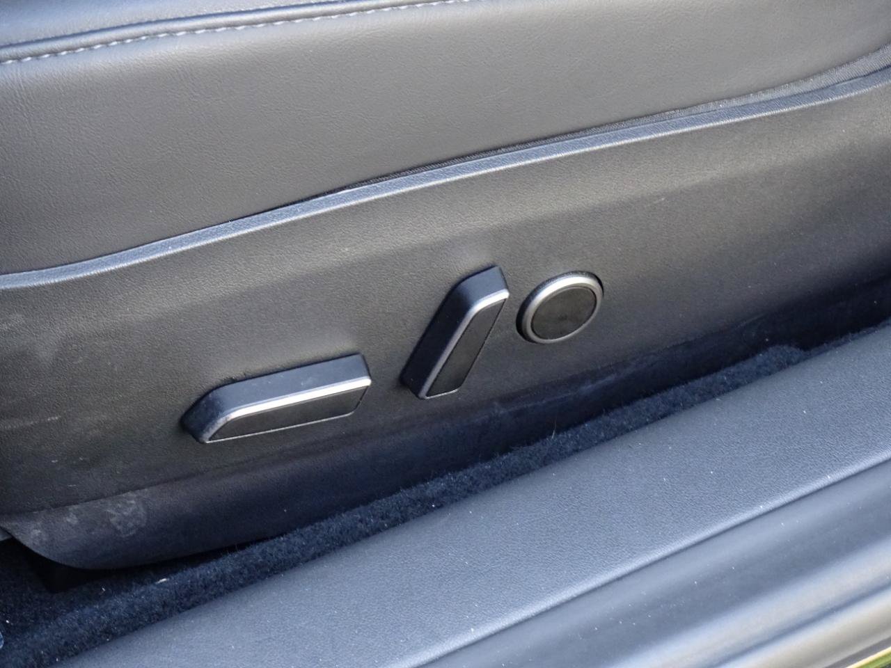 Used 2023 Tesla Model 3 Standard Range RWD image 27