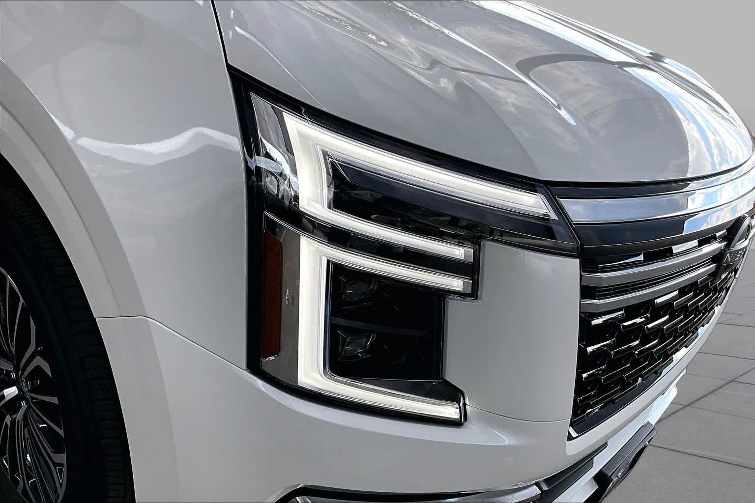 New 2026 Nissan Armada SL AWD/4WD image 18