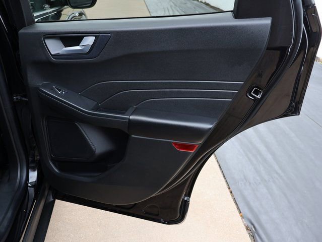 Used 2023 Ford Escape ST-Line w/ Tech Pack #1 image 14