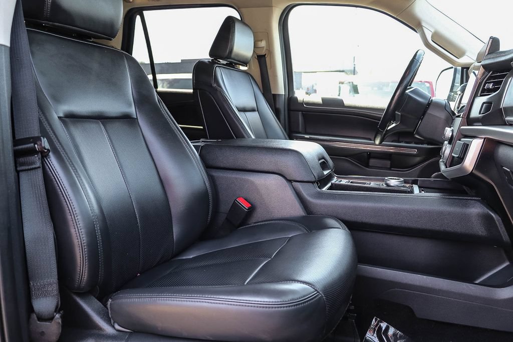 Certified 2023 Ford Expedition XLT RWD image 21