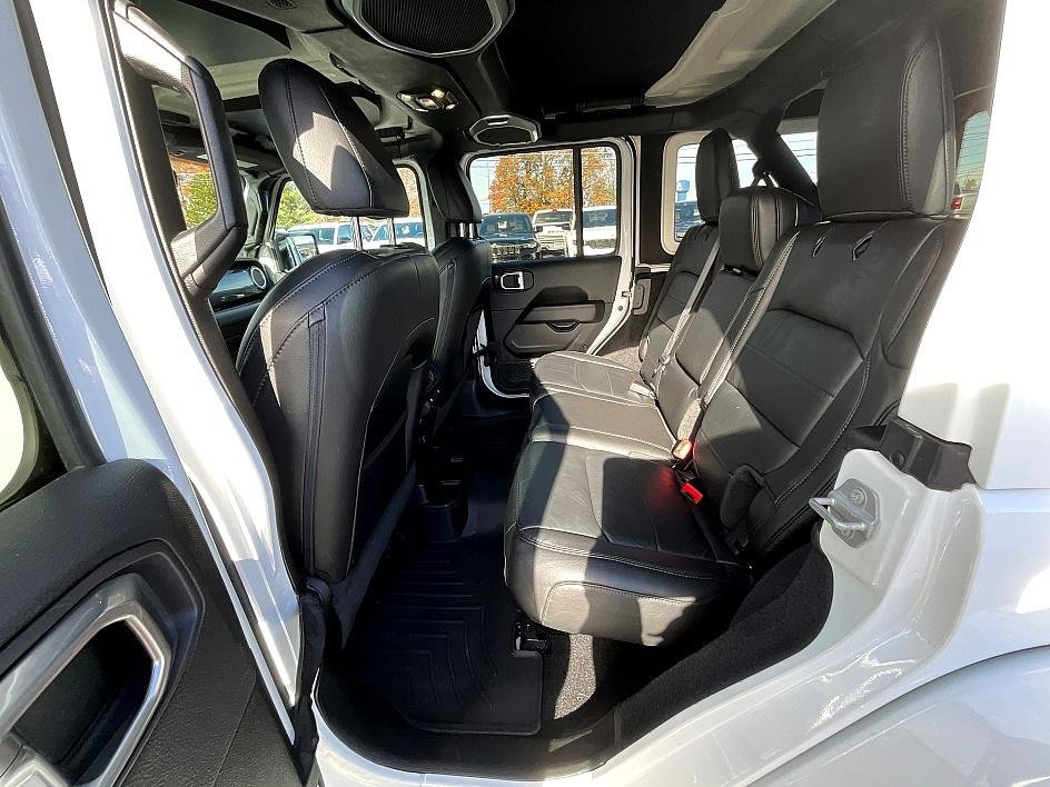 Used 2021 Jeep Wrangler Unlimited Sahara image 26
