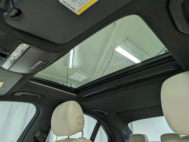 Used 2018 Mercedes-Benz C 300 Sedan image 13