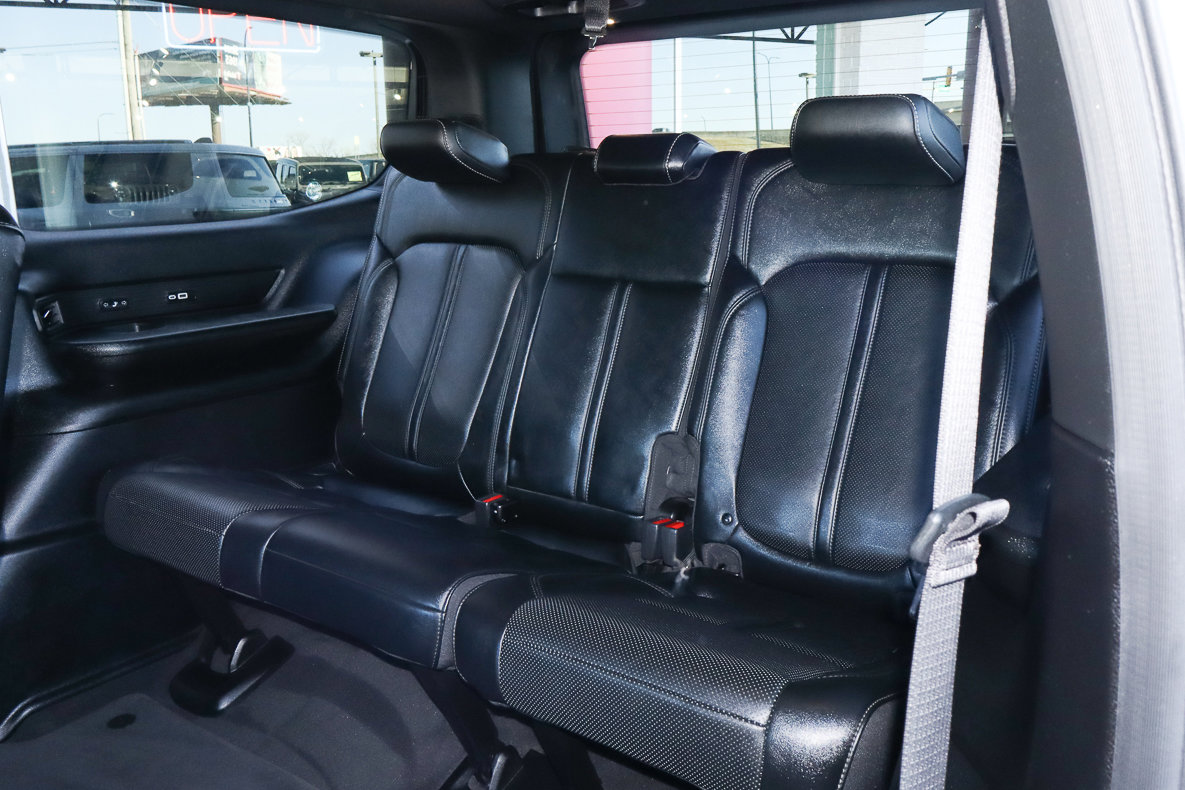 Used 2024 Jeep Wagoneer Series III image 9