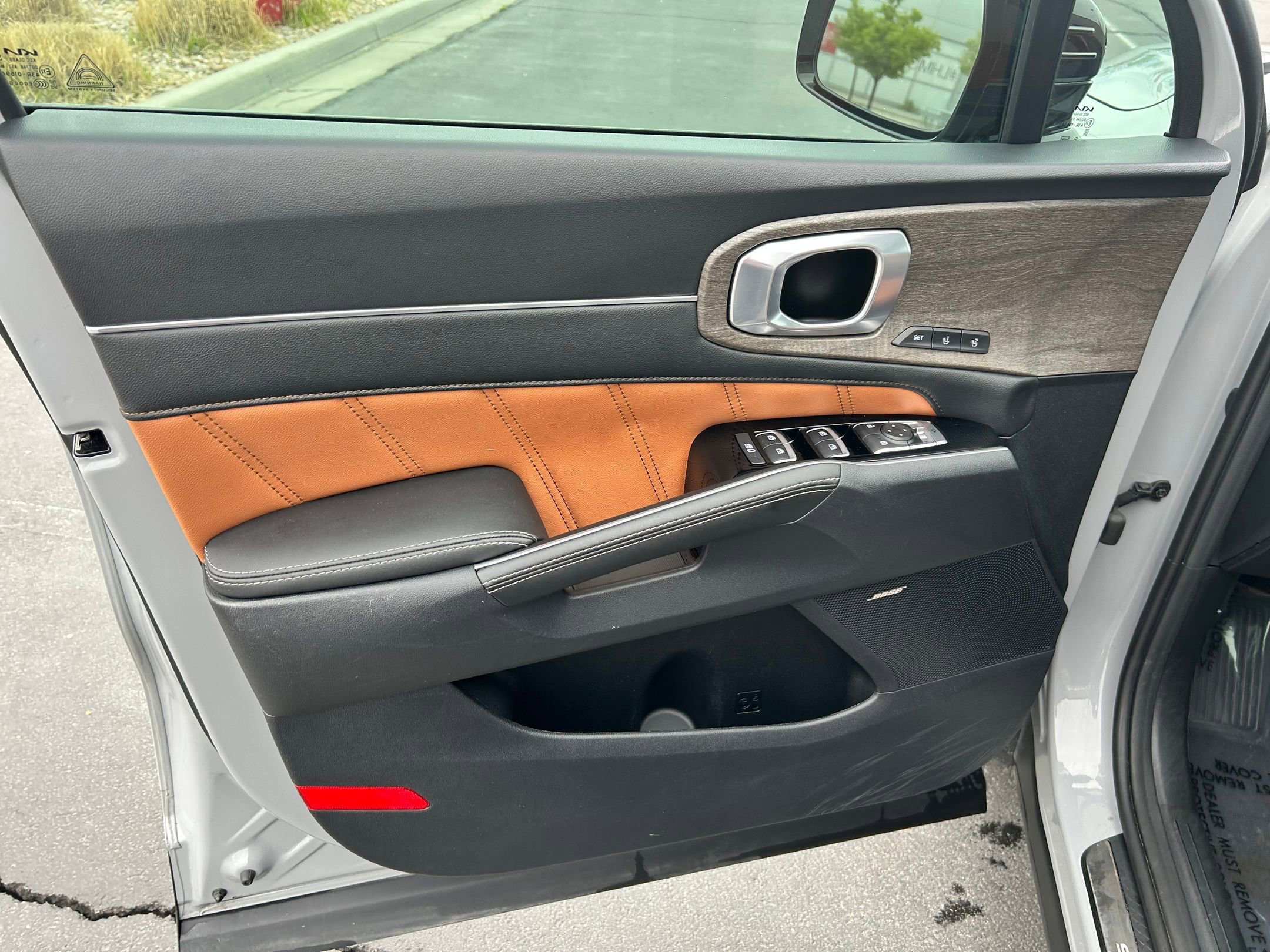 Used 2023 Kia Sorento SX Prestige image 9