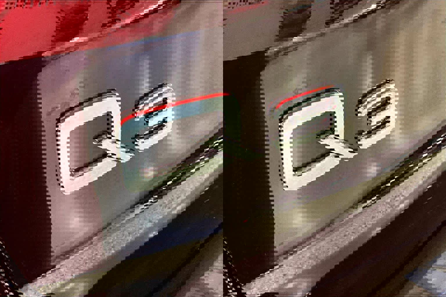 Certified 2025 Audi Q3 2.0T Premium w/ Convenience Package image 33