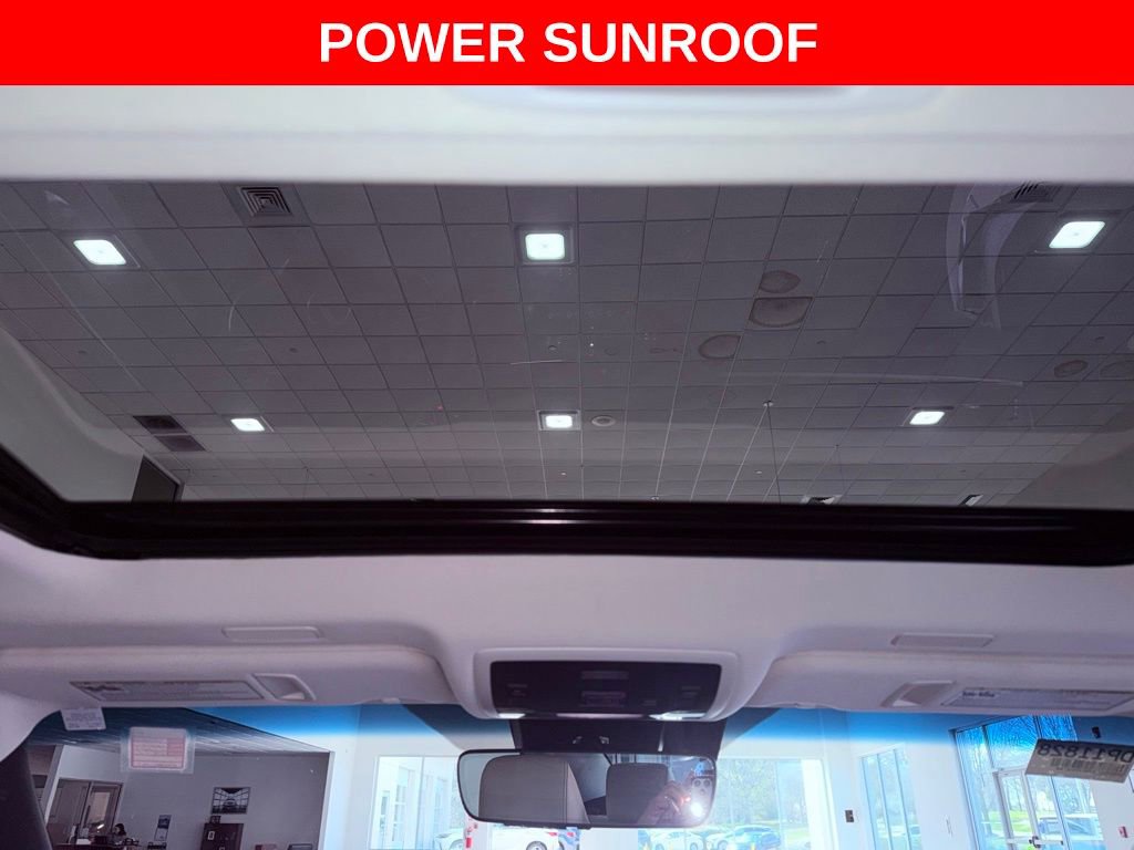 Certified 2024 Lexus ES 300h w/ Premium Package image 11