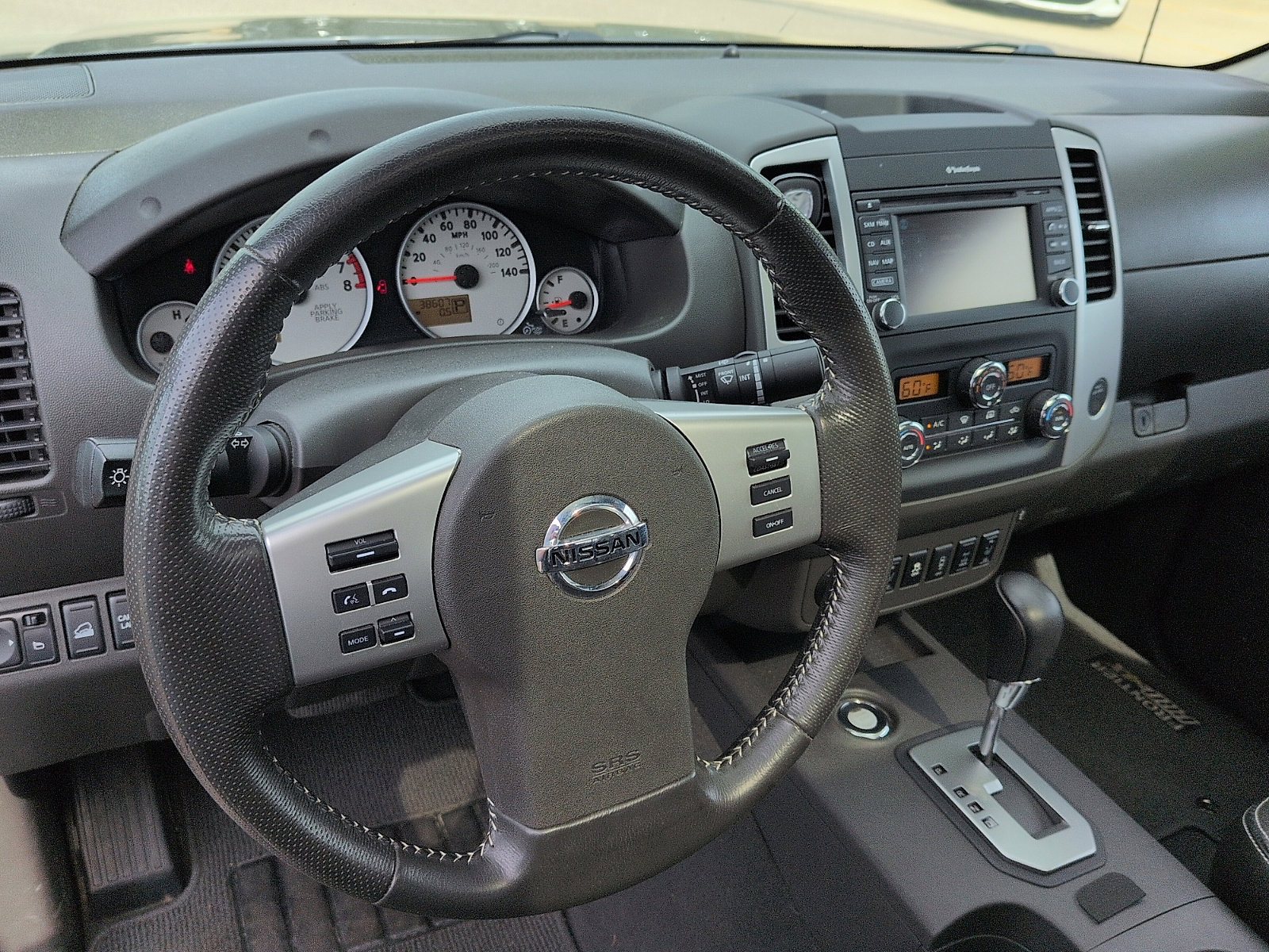 Used 2021 Nissan Frontier PRO-4X w/ Pro-4x Utility Package AWD/4WD image 9