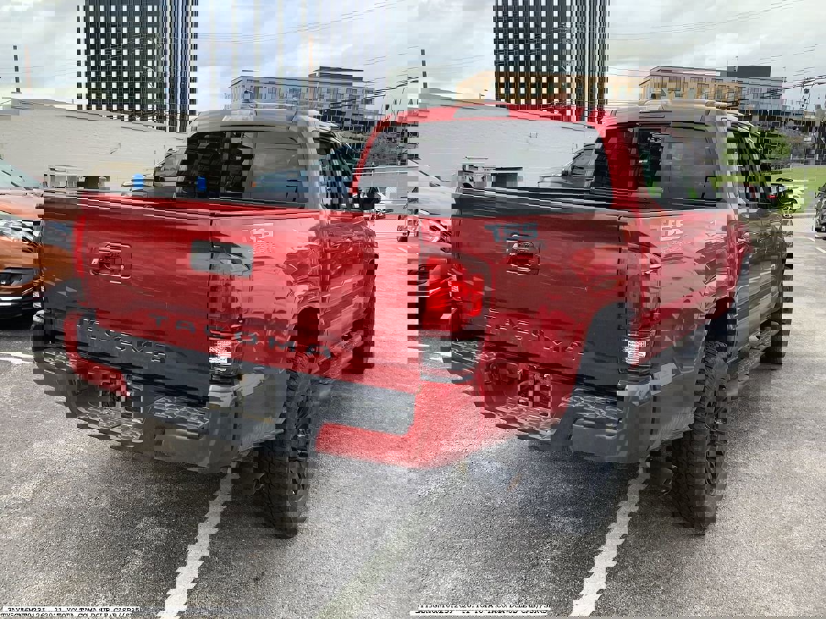 Used 2021 Toyota Tacoma SR w/ SR Convenience Package RWD image 5