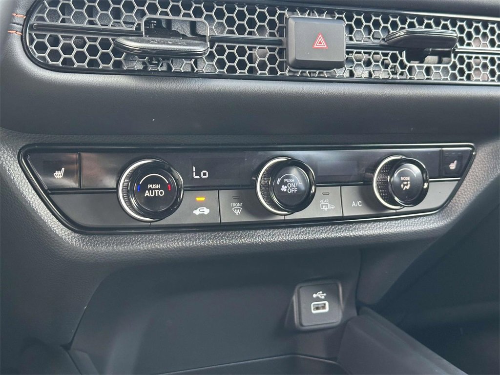Certified 2025 Honda HR-V Sport image 25