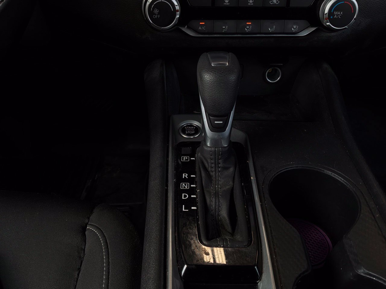 Used 2025 Nissan Altima 2.5 SV FWD image 25