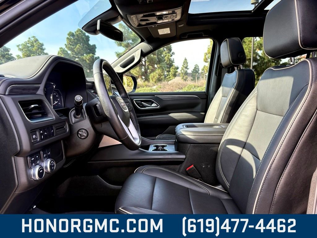 Used 2021 GMC Yukon SLT w/ SLT Premium Package image 10