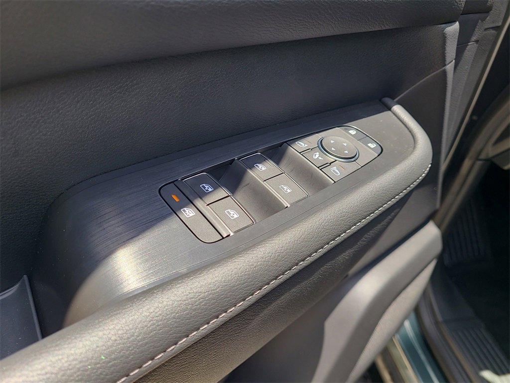 New 2025 Nissan Armada PRO-4X image 12