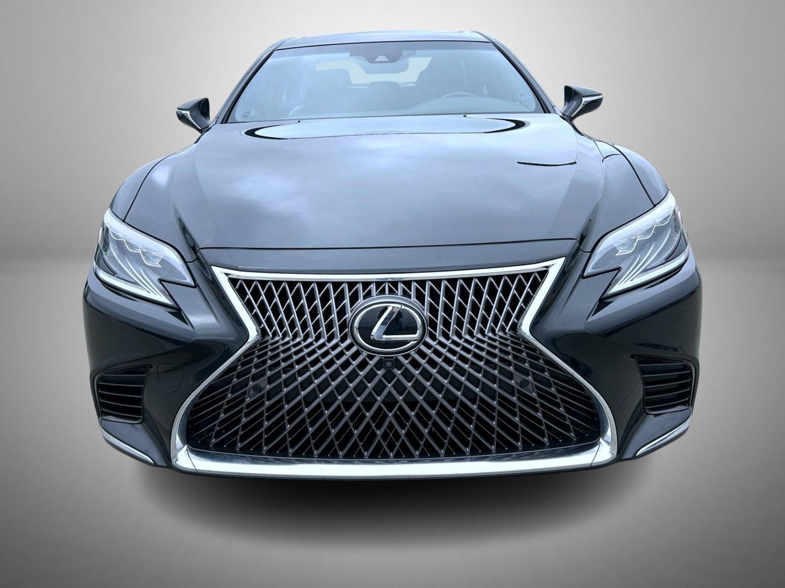 Used 2018 Lexus LS 500 w/ Interior Upgrade Package image 2