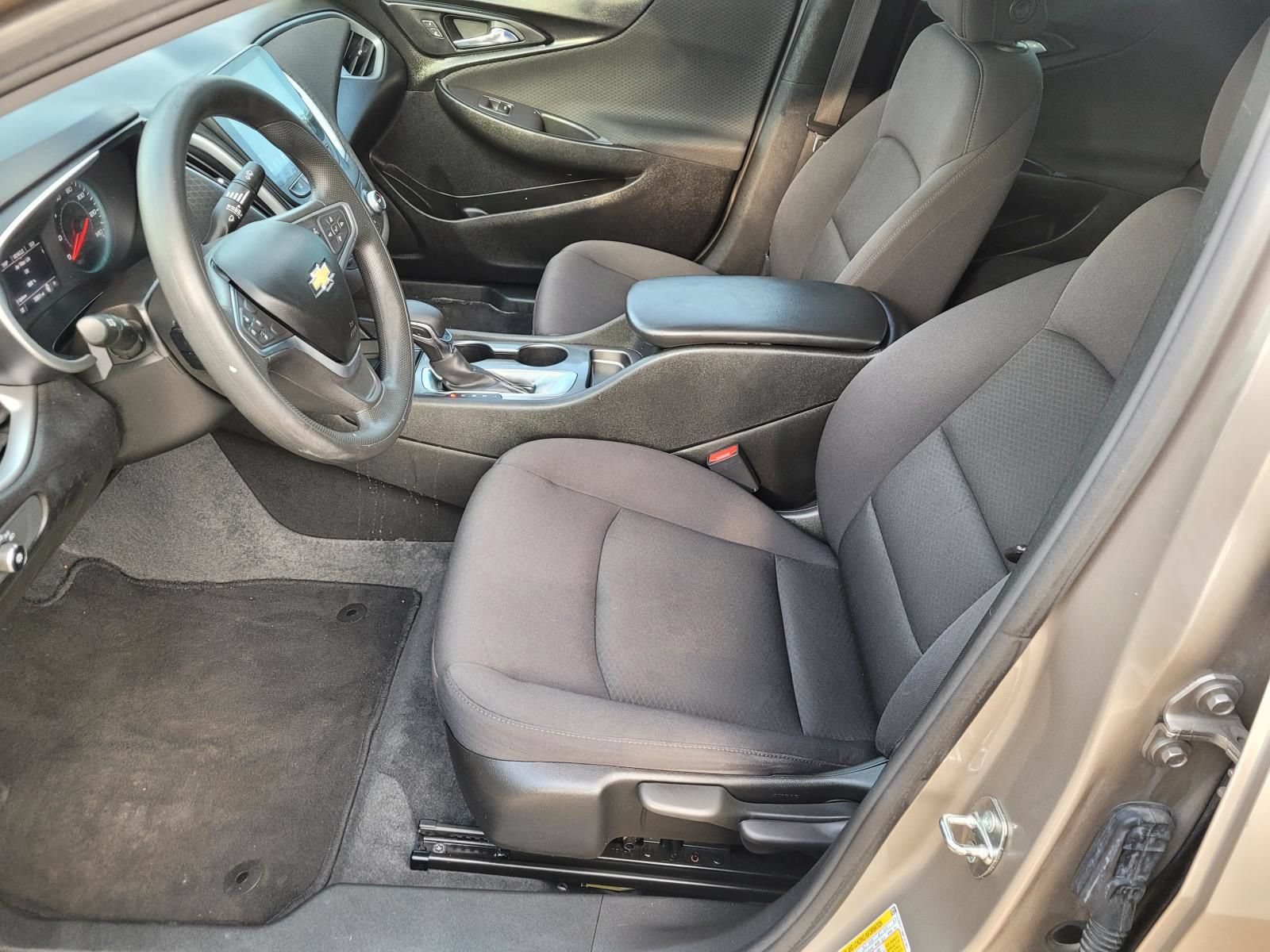 Used 2022 Chevrolet Malibu LS FWD image 20