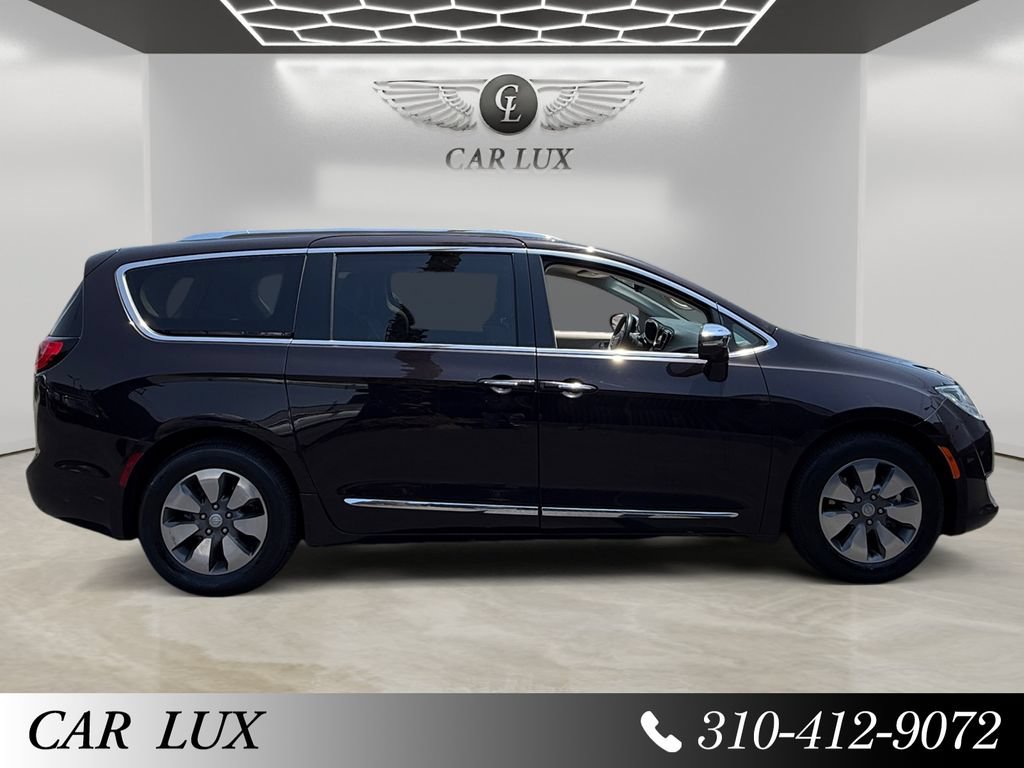 Used 2018 Chrysler Pacifica Limited w/ Advanced Safetytec Group FWD image 6