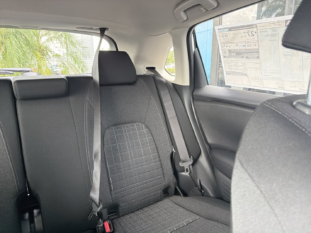 New 2027 Honda HR-V LX image 15