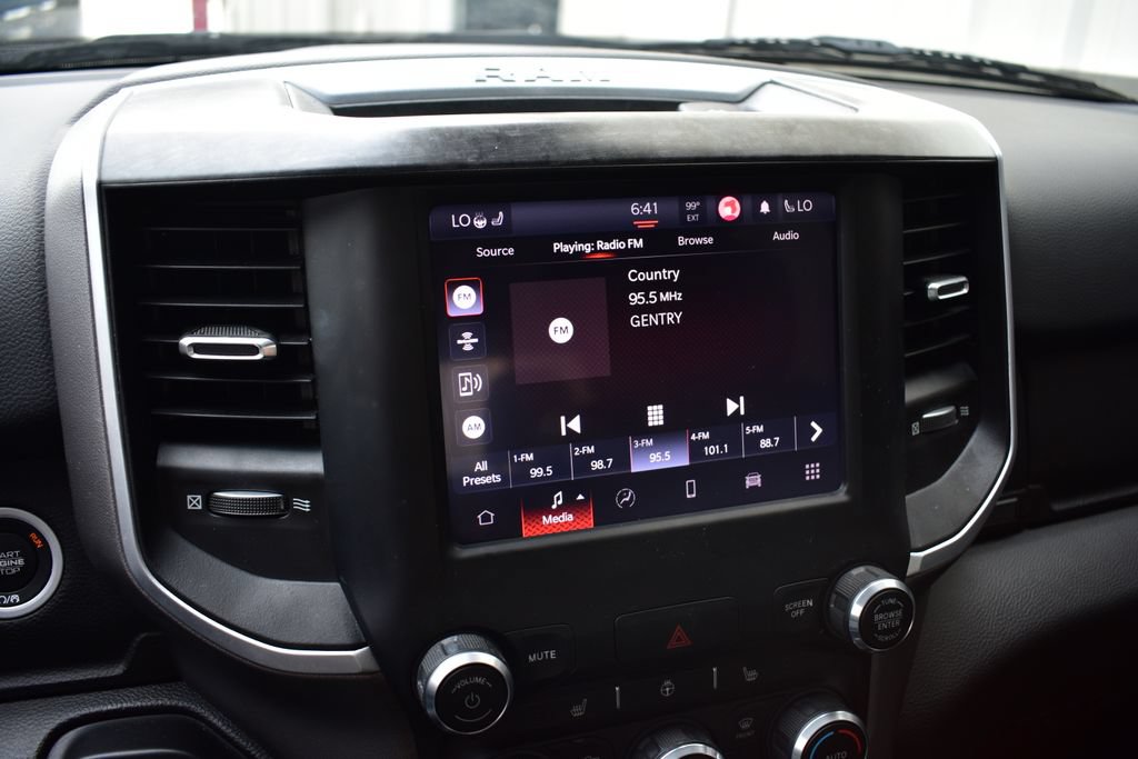 Used 2022 RAM 1500 Big Horn AWD/4WD image 45