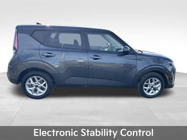 Used 2024 Kia Soul LX w/ Option Group 015 image 9