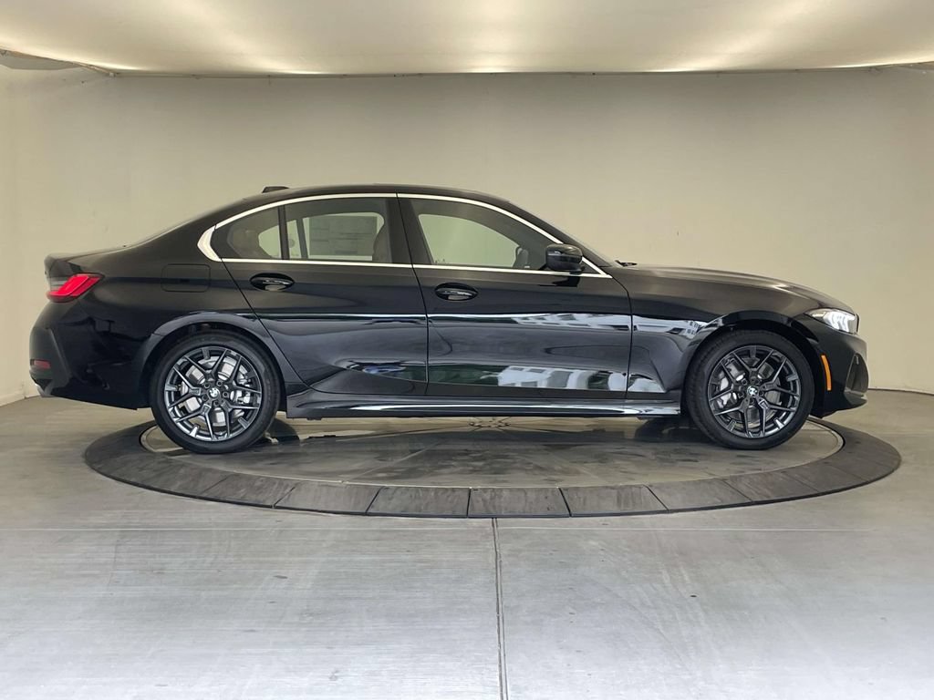 New 2026 BMW 330i xDrive Sedan w/ Convenience Package AWD/4WD image 6
