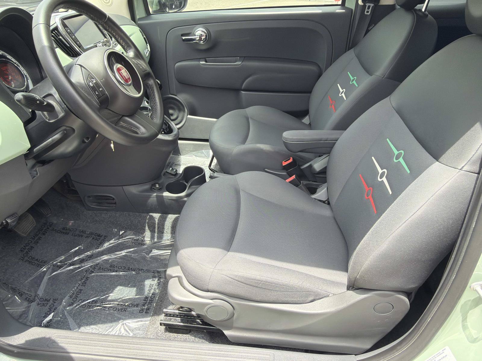 Used 2016 FIAT 500 Pop FWD image 10
