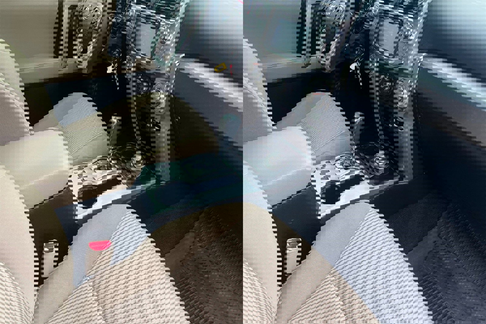 Used 2018 Toyota 4Runner SR5 image 16