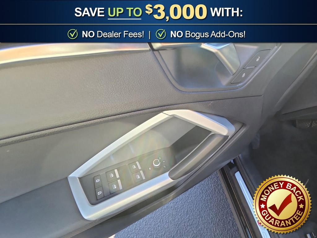 Used 2025 Audi Q3 2.0T Premium image 16