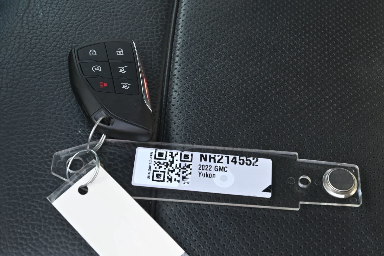 Used 2022 GMC Yukon Denali RWD image 27