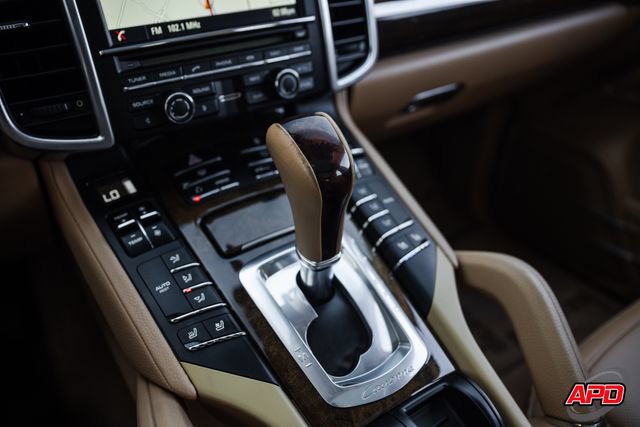 Used 2013 Porsche Cayenne AWD/4WD image 16